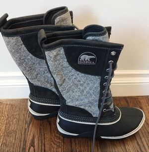 Sorel Sorelli Waterproof Black and Gray Quilted Winter Boots